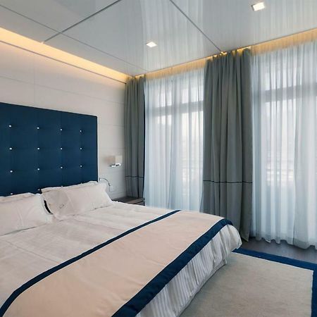 Yacht Club Marina Di Loano Hotel Kültér fotó