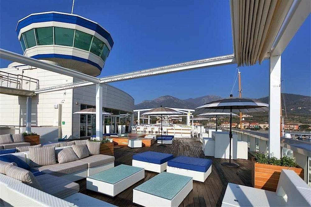 Yacht Club Marina Di Loano Hotel Kültér fotó
