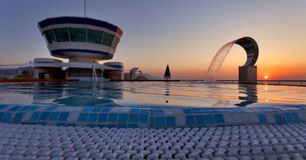 Yacht Club Marina Di Loano Hotel Kültér fotó