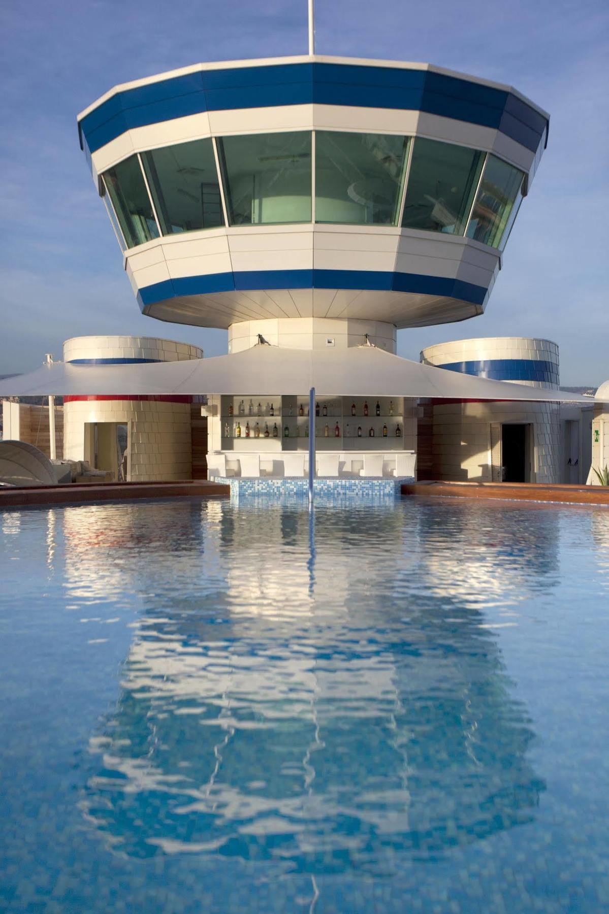 Yacht Club Marina Di Loano Hotel Kültér fotó